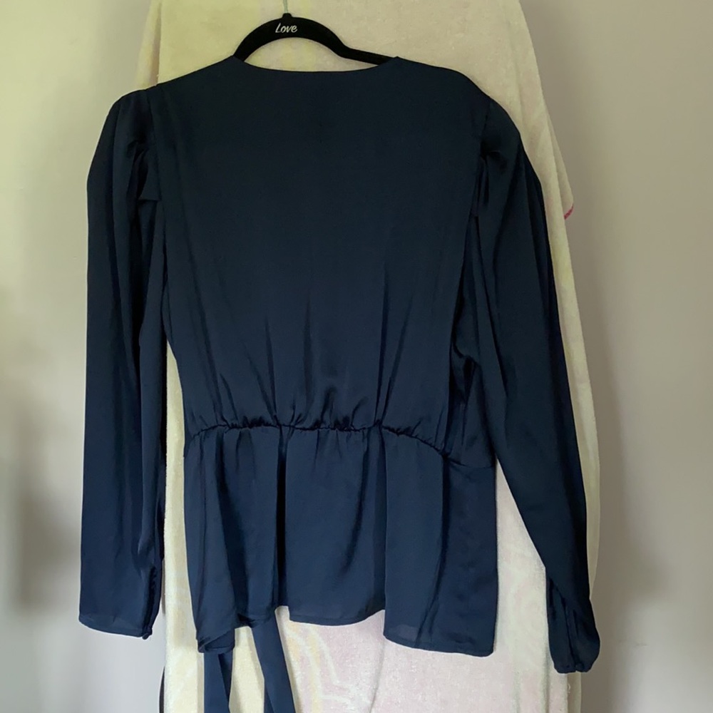 Top - Picture 3 of 3